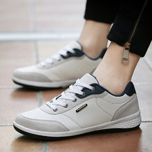 Load image into Gallery viewer, 2019 Autumn New  Men Shoes Lace-Up Men Fashion Shoes Microfiber Leather Casual Shoes Brand Men Sneakers Winter Men FLats