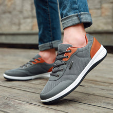 Load image into Gallery viewer, 2019 Autumn New  Men Shoes Lace-Up Men Fashion Shoes Microfiber Leather Casual Shoes Brand Men Sneakers Winter Men FLats